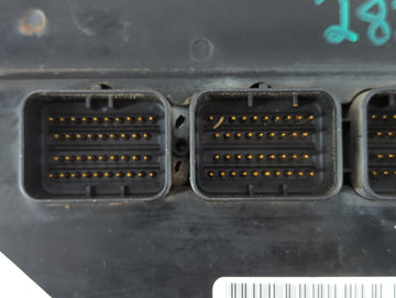 2005-2006 Jeep Grand Cherokee PCM Engine Control Computer ECU ECM PCU OEM P/N:P56044547AL Fits Fits 2005 2006 OEM Used Auto Parts