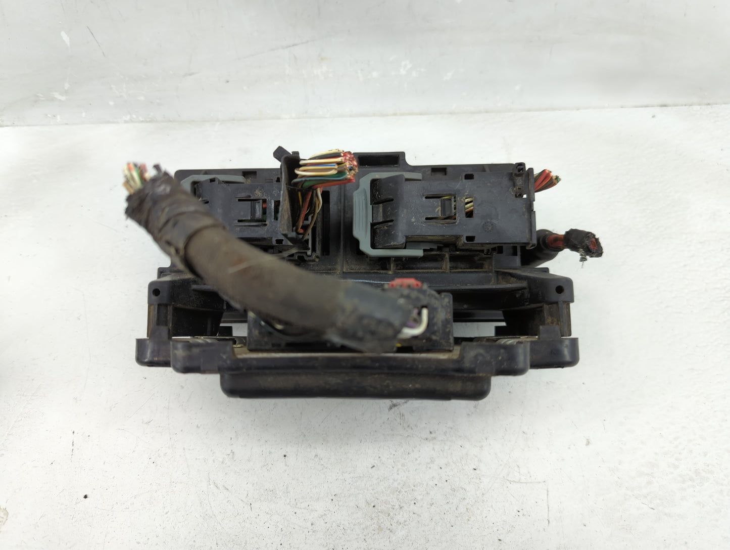 2005-2005 Jeep Grand Cherokee Fusebox Fuse Box Relay Module Tipm - Oemusedautoparts1.com