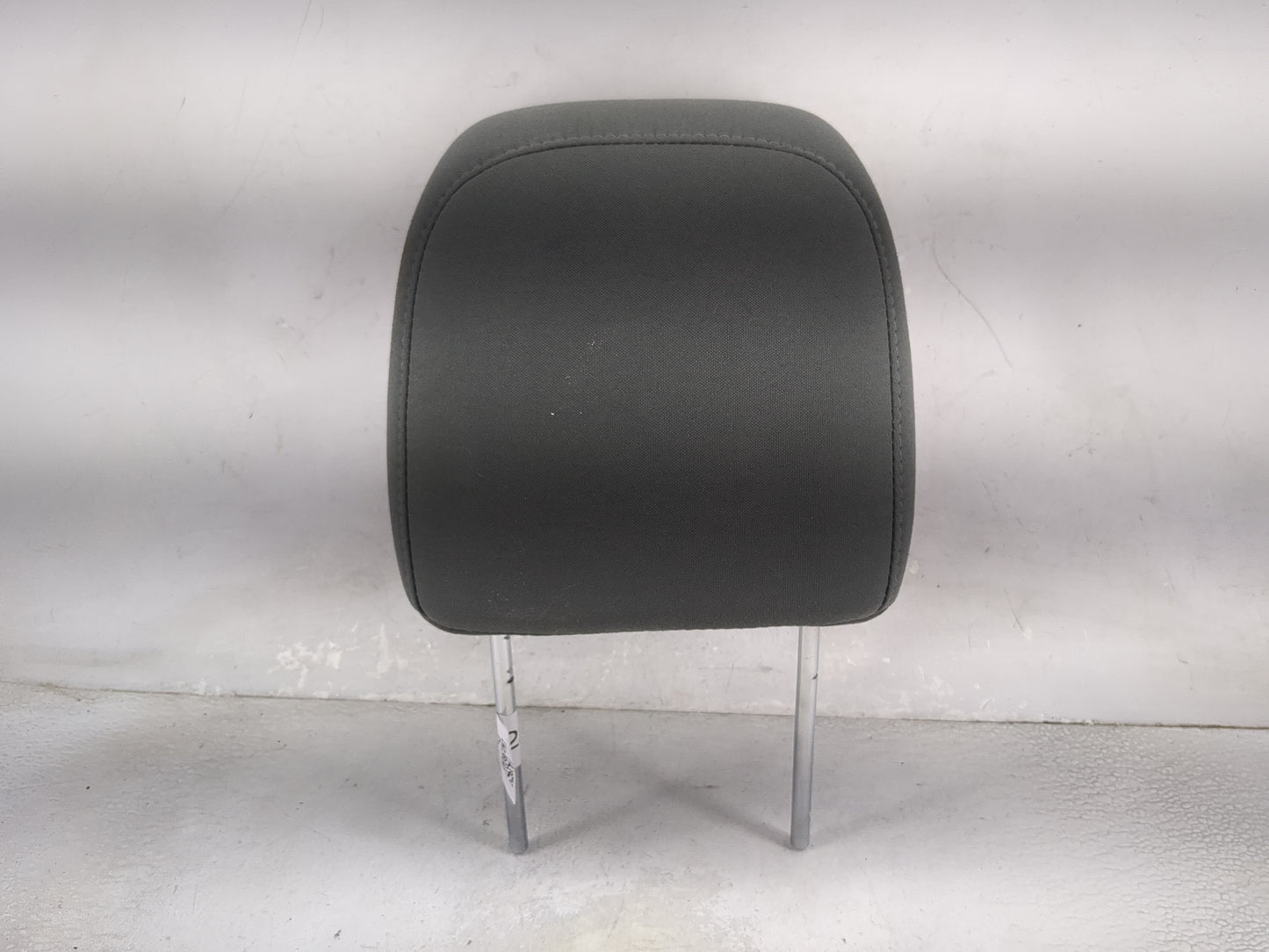 2005 Jeep Grand Cherokee Headrest Head Rest Front Driver Passenger Seat Fits OEM Used Auto Parts - Oemusedautoparts1.com