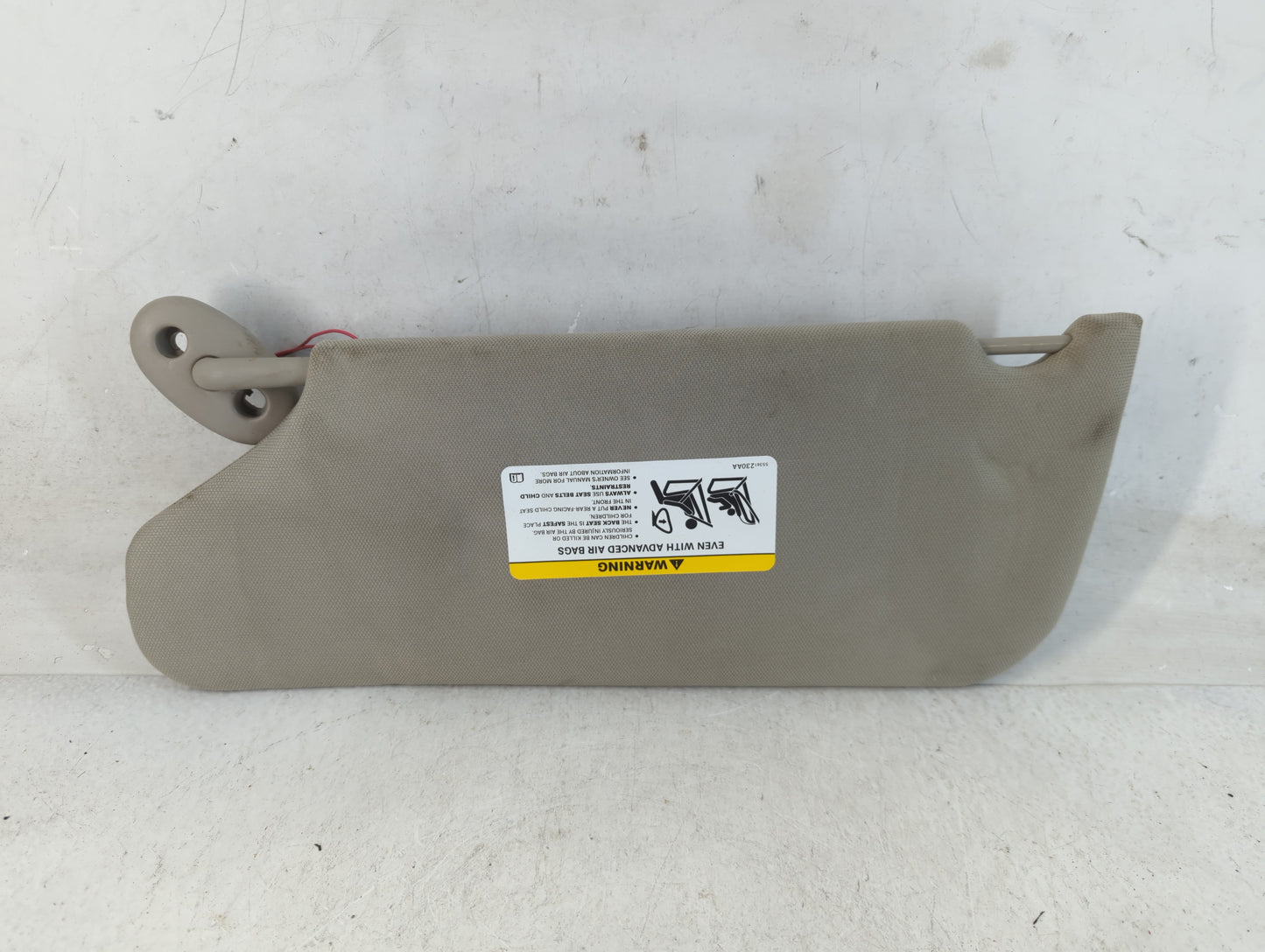 2005-2010 Jeep Grand Cherokee Sun Visor Shade Replacement Passenger Right Mirror Fits Fits 2005 2006 2007 2008 2009 2010 OEM