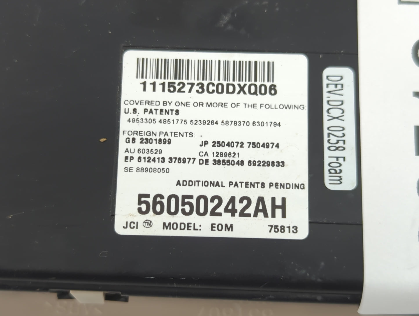 2005-2010 Jeep Grand Cherokee Overhead Roof Console 838510 - Oemusedautoparts1.com