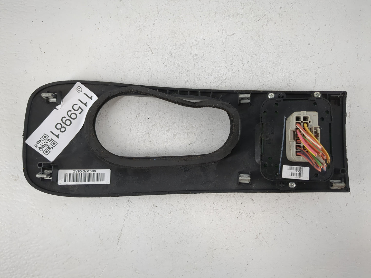 2004-2007 Jeep Liberty Master Power Window Switch Replacement Driver Side Left P/N:39754D Fits Fits 2004 2005 2006 2007 OEM