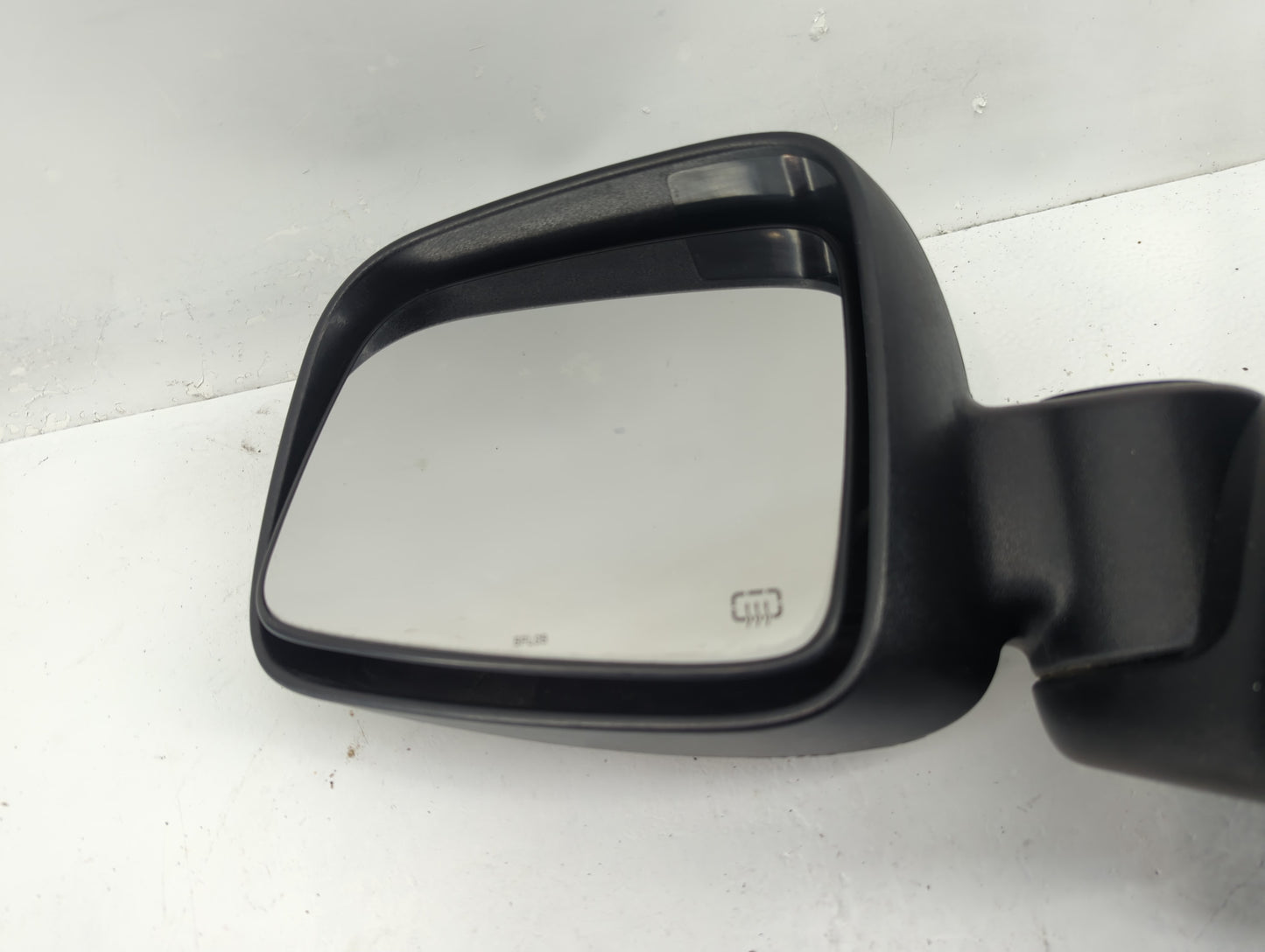 2002-2007 Jeep Liberty Driver Side View Mirror - Left Door Mirror OEM Used - Oemusedautoparts1.com