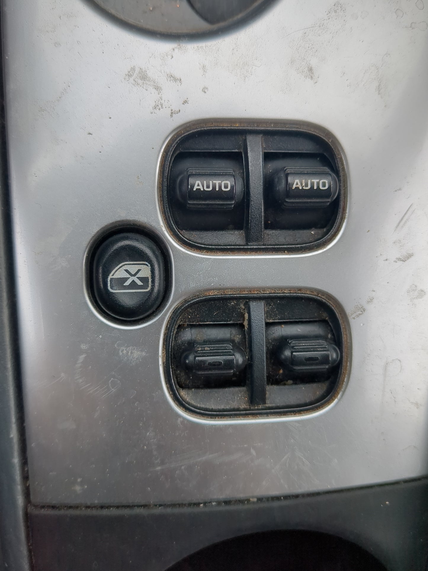 2004-2007 Jeep Liberty Master Power Window Switch Replacement Driver Side Left Fits Fits 2004 2005 2006 2007 OEM Used Auto P