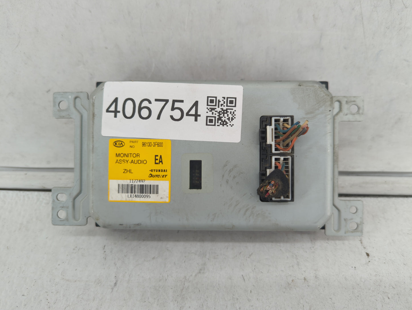 2005-2006 Kia Amanti Information Display Screen - Oemusedautoparts1.com