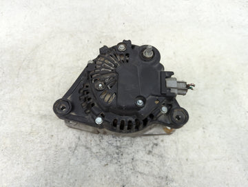 2003-2005 Kia Sedona Alternator Replacement Generator Charging Assembly Engine OEM Fits Fits 2003 2004 2005 OEM Used Auto Parts