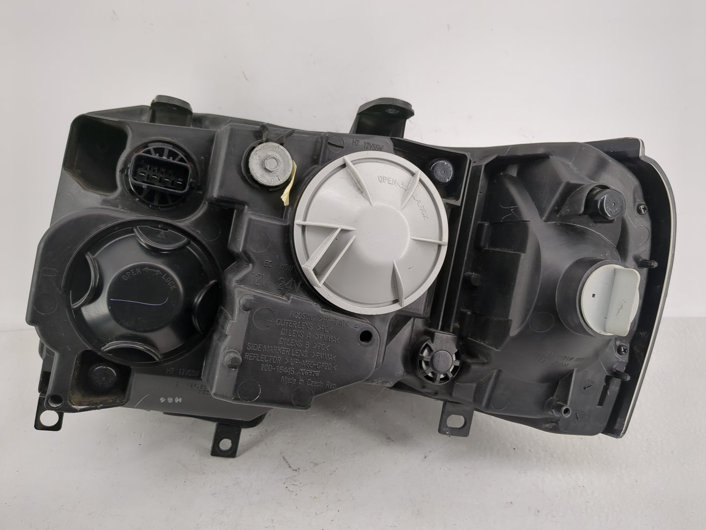 Land Rover Land Rover Driver Left Oem Head Light Headlight Lamp - Oemusedautoparts1.com