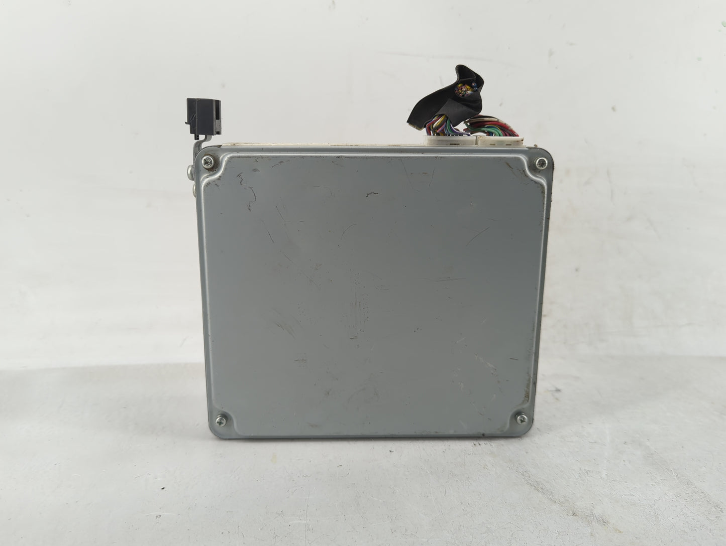 2004-2005 Lexus Es330 PCM Engine Control Computer ECU ECM PCU OEM P/N:275100-3230 89661-33B32 Fits Fits 2004 2005 OEM Used A