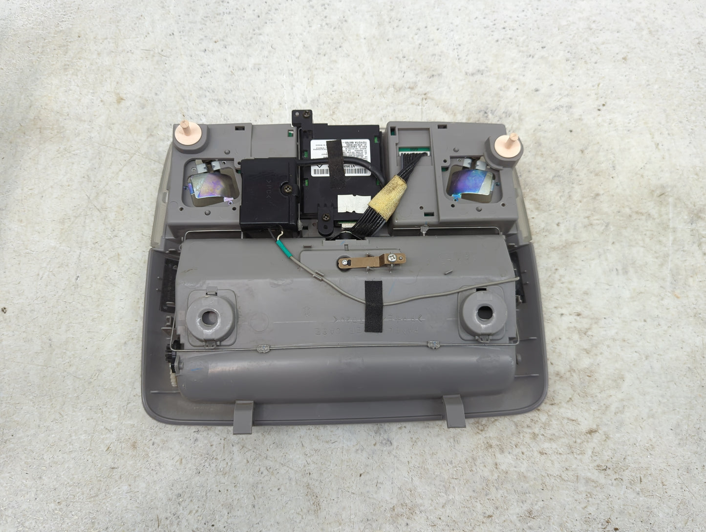 2005-2006 Lexus Es330 Overhead Roof Console - Oemusedautoparts1.com