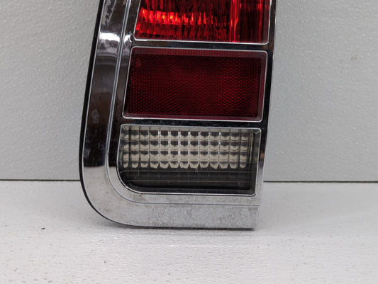 2003-2005 Lincoln Aviator Tail Light Assembly Passenger Right OEM P/N:2C54-13404-A Fits Fits 2003 2004 2005 OEM Used Auto Parts