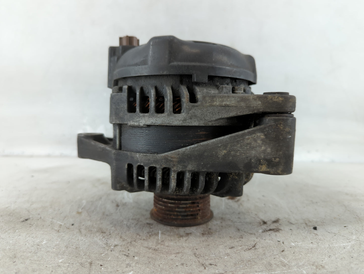 2005 Lincoln Ls Alternator Replacement Generator Charging Assembly Engine OEM P/N:4W4T-10300-AA 104210-4150 Fits Fits 2003 2