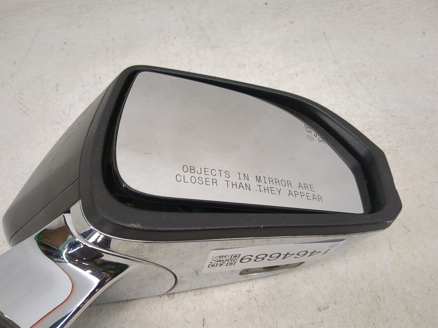 2005 Lincoln Town Car Passenger Side View Mirror - Right Door Mirror OEM Used - Oemusedautoparts1.com