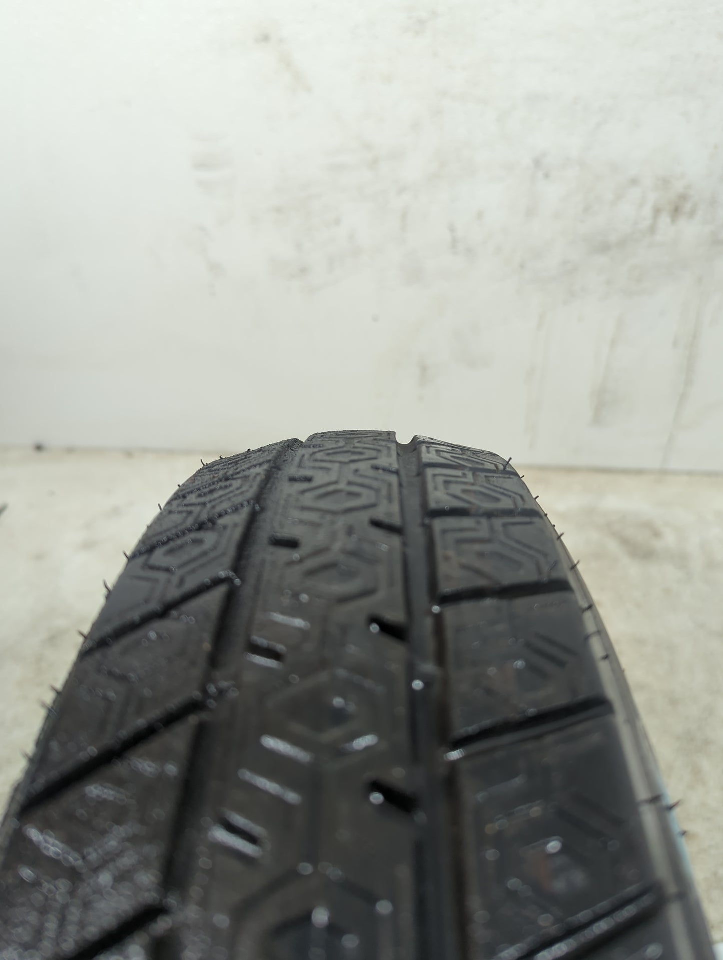2005 Malibu Malibu Spare Donut Tire Wheel Rim Oem - Oemusedautoparts1.com