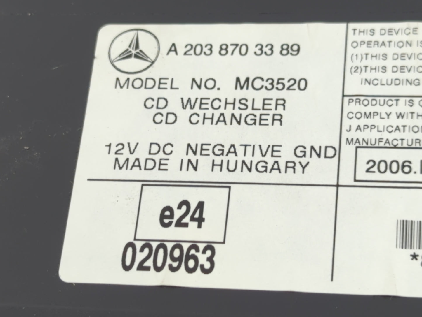 2005 Mercedes-Benz C240 Radio AM FM Cd Player Receiver Replacement P/N:A 203 870 33 89 Fits OEM Used Auto Parts - Oemusedaut