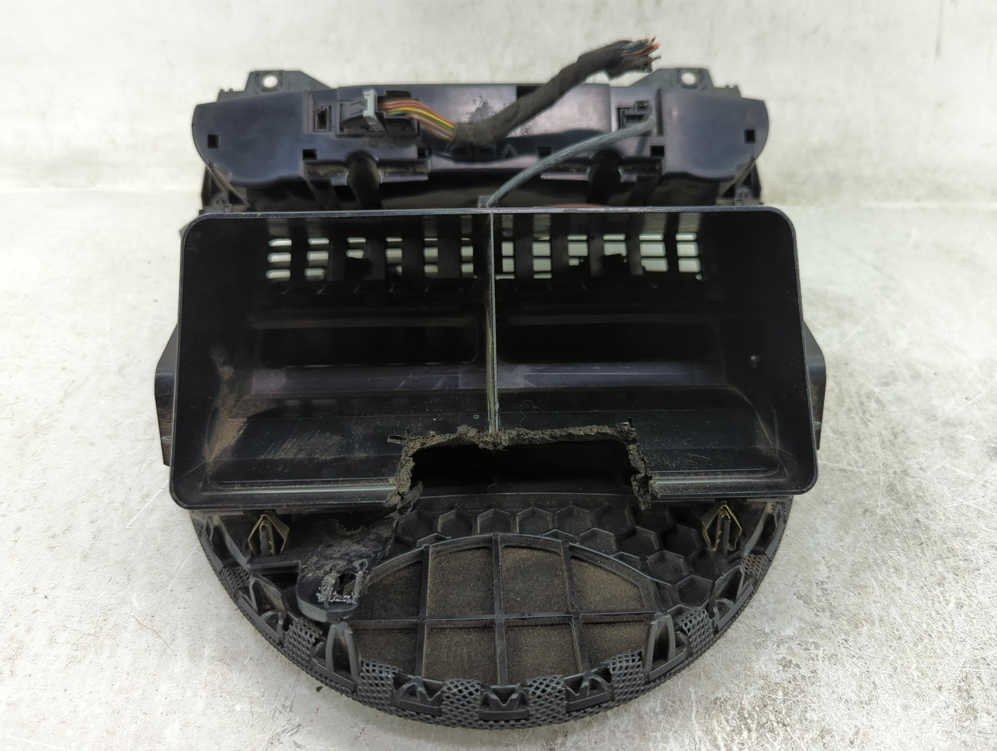 2005 Mercedes-Benz E500 Climate Control Module Temperature AC/Heater Replacement P/N:2118301585 Q:00023404 Fits OEM Used Aut