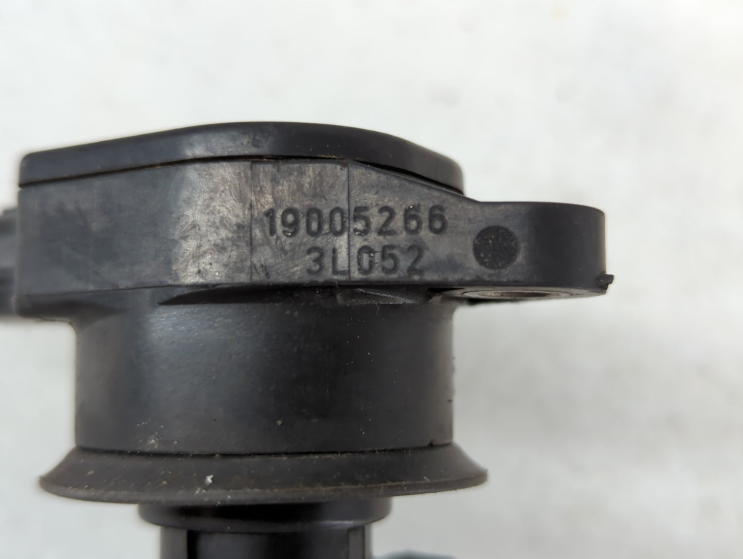2004-2012 Mitsubishi Galant Ignition Coil Igniter Pack - Oemusedautoparts1.com
