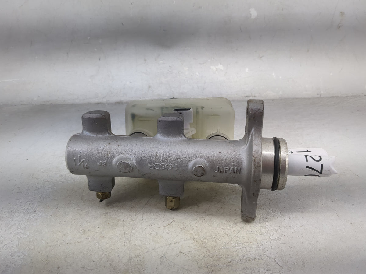2003-2009 Nissan 350z Brake Master Cylinder - Oemusedautoparts1.com