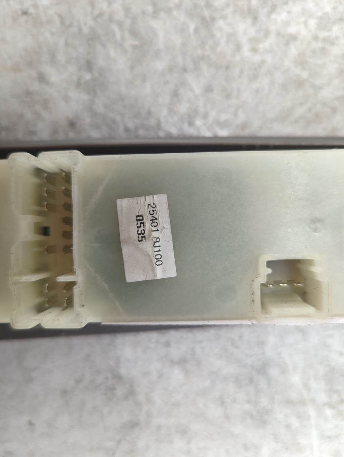 2005-2006 Nissan Altima Master Power Window Switch Replacement Driver Side Left P/N:25401 8J100 Fits Fits 2005 2006 OEM Used
