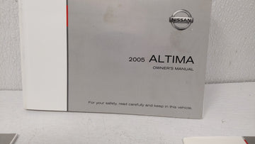2005 Nissan Altima Owners Manual Book Guide OEM Used Auto Parts
