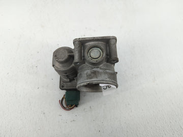 2002-2006 Nissan Altima Throttle Body Fits Fits 2002 2003 2004 2005 2006 OEM Used Auto Parts
