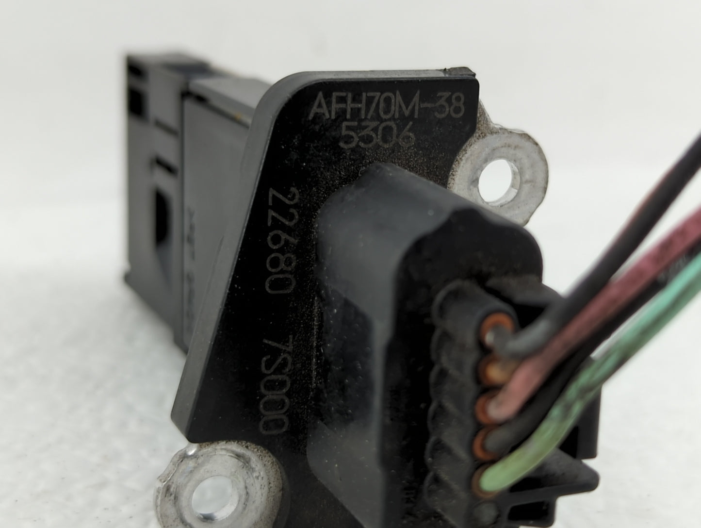 2005-2019 Nissan Frontier Mass Air Flow Meter Maf - Oemusedautoparts1.com