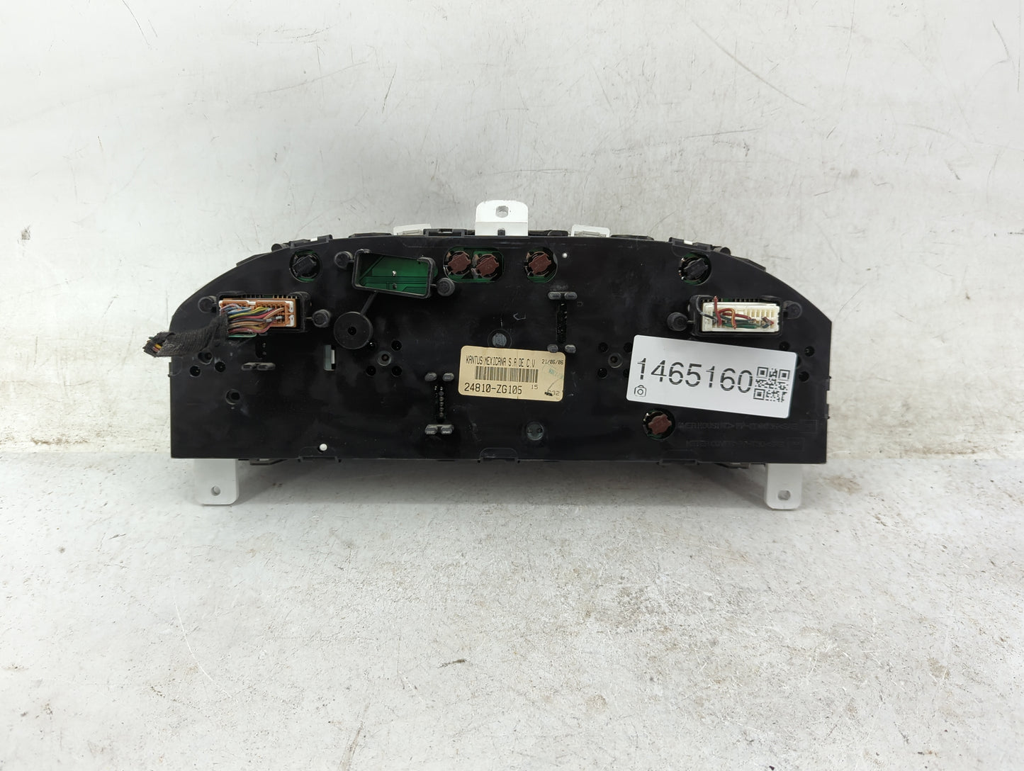 2005-2006 Nissan Sentra Instrument Cluster Speedometer Gauges P/N:24810-ZG105 Miles: Fits Fits 2005 2006 OEM Used Auto Parts