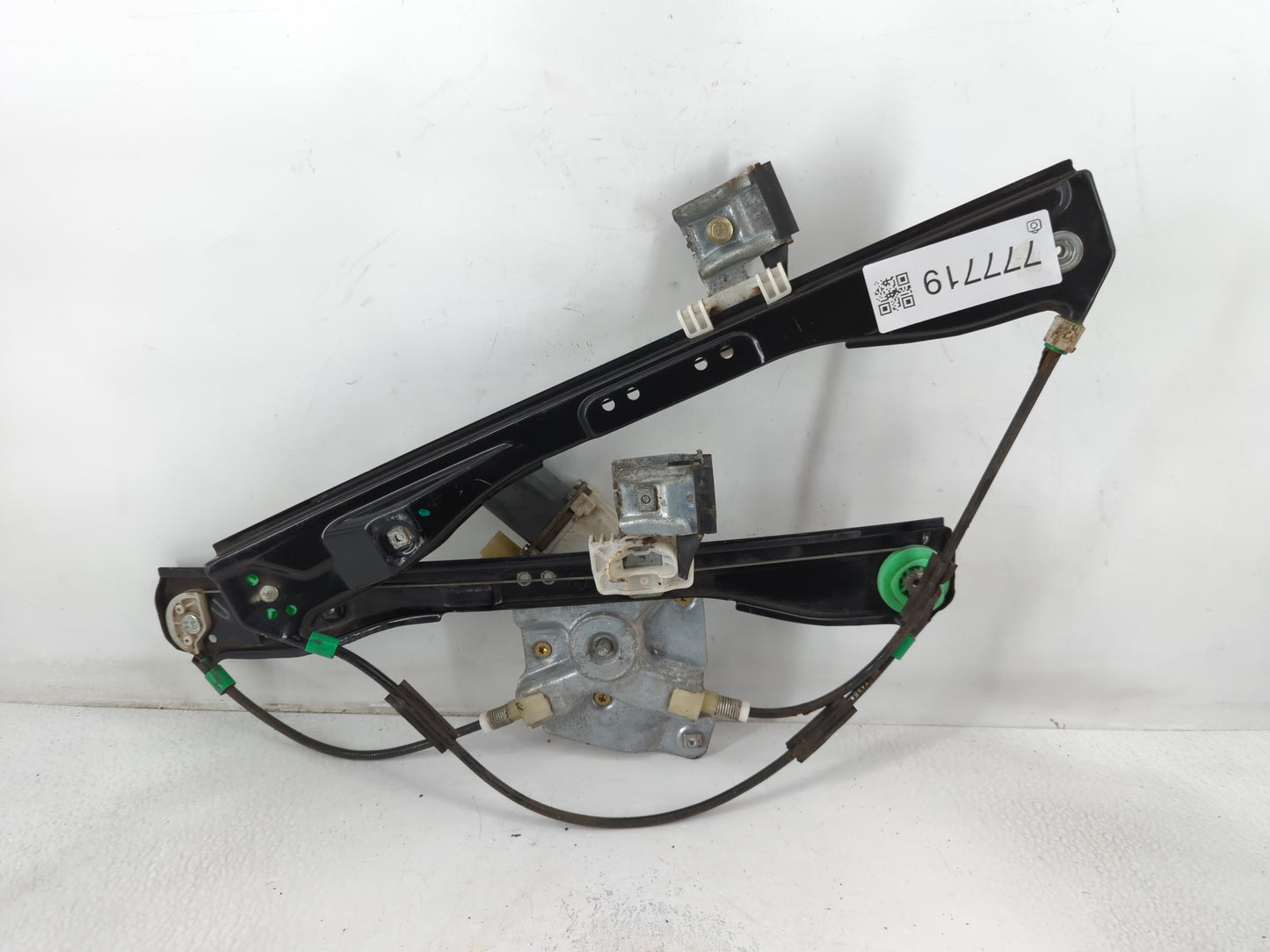 2005-2010 Pontiac G6 Driver Left Front Window Regulator - Oemusedautoparts1.com