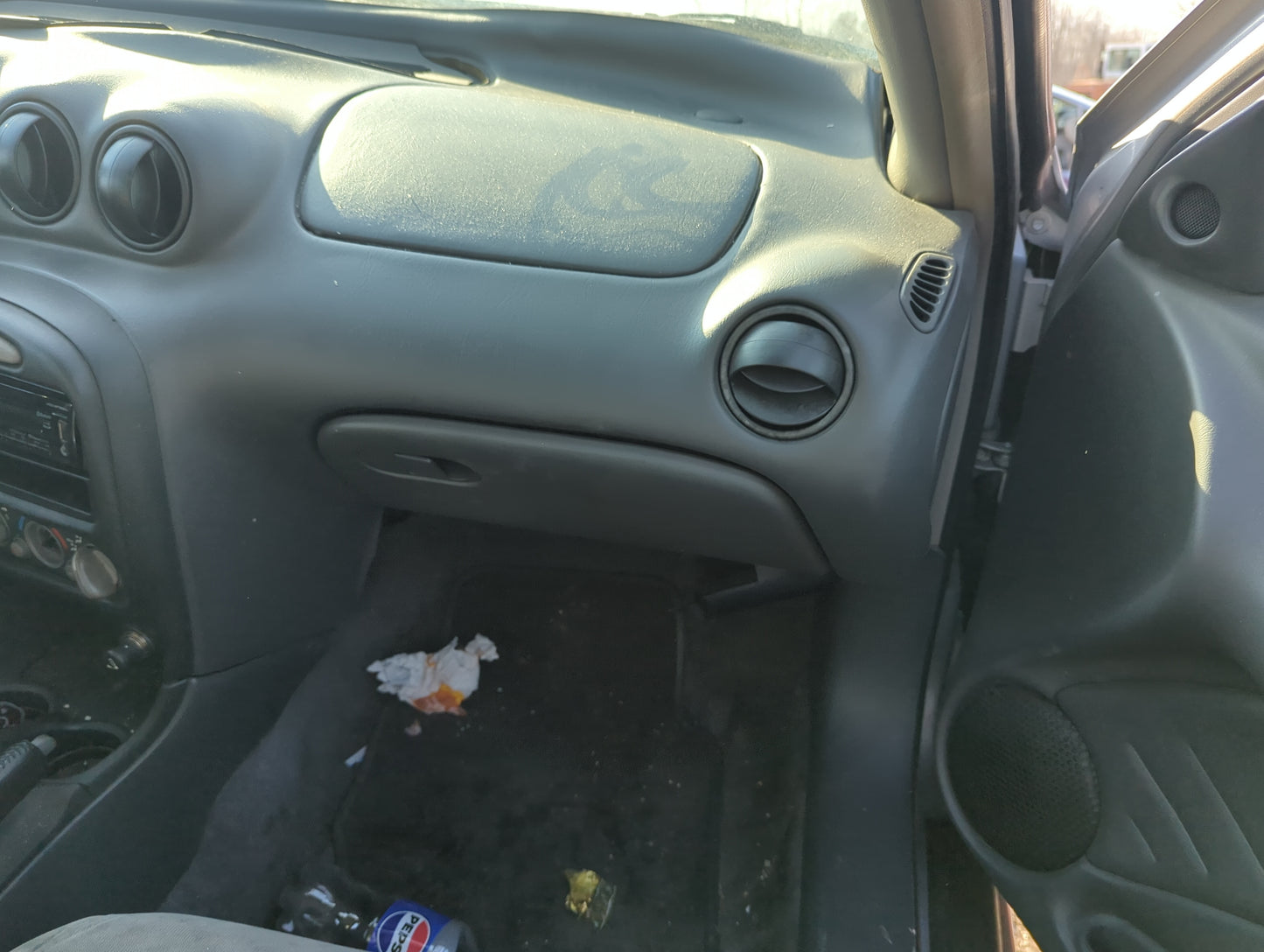 2005 Pontiac Grand Am Passenger Glove Box Door Storage Compartment - Oemusedautoparts1.com