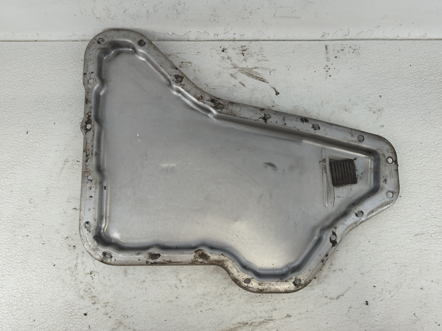 2005-2008 Pontiac Grand Prix Engine Oil Pan Fits Fits 2005 2006 2007 2008 2009 OEM Used Auto Parts - Oemusedautoparts1.com