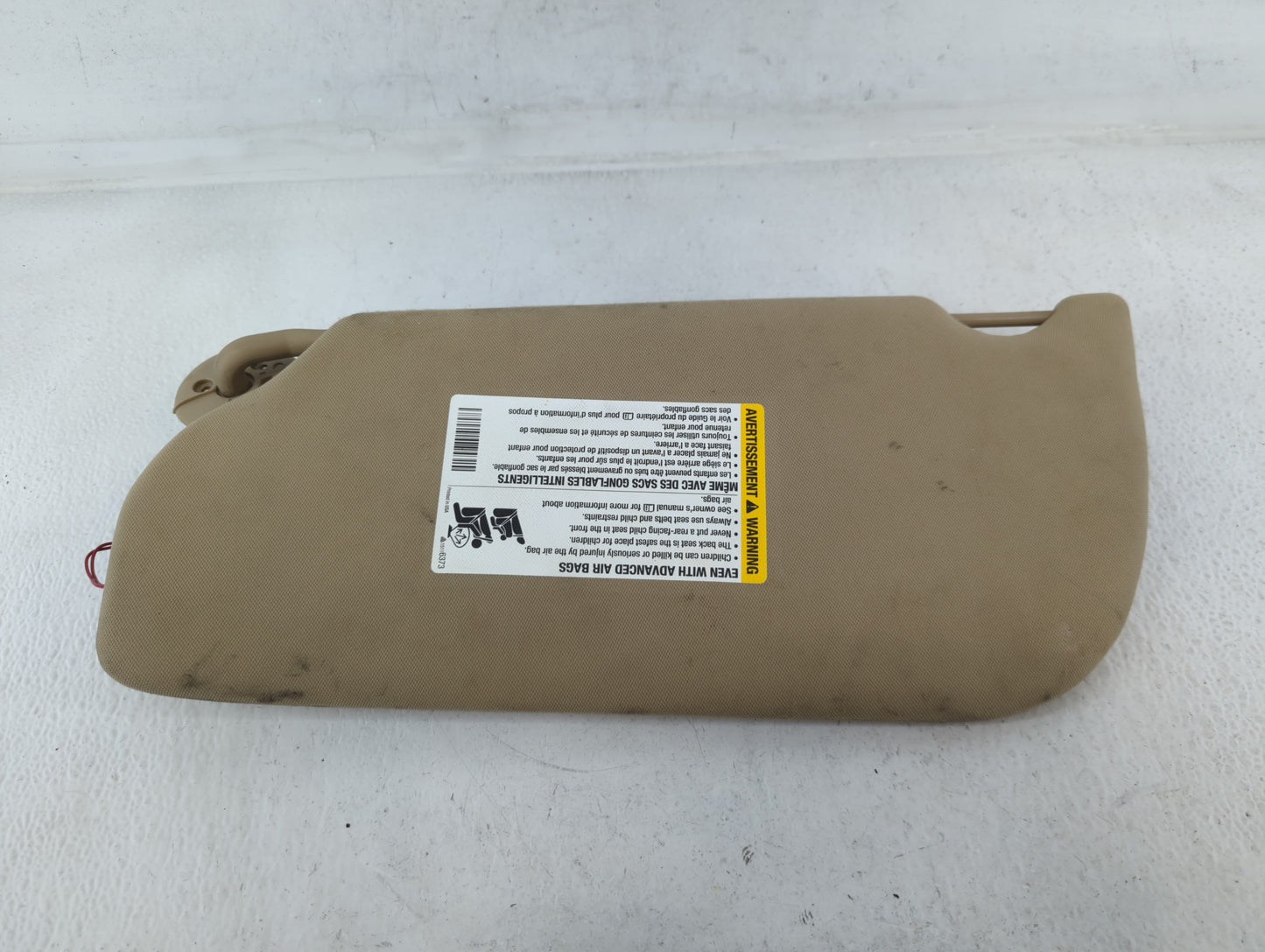 2005-2009 Pontiac Montana Sun Visor Shade Replacement Passenger Right Mirror Fits Fits 2005 2006 2007 2008 2009 OEM Used Aut