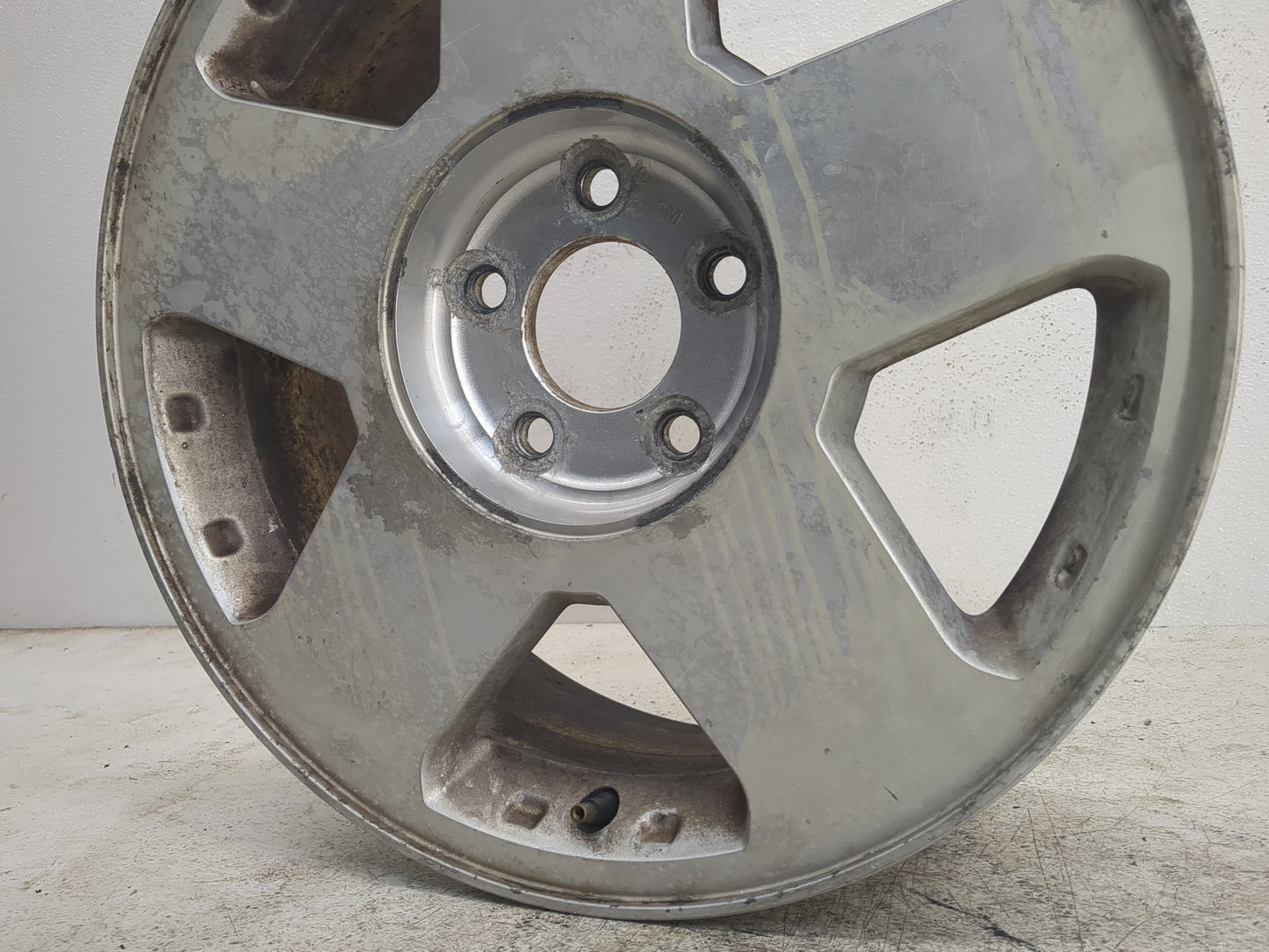 2004-2007 Saturn Vue Oem Wheel Rim - Oemusedautoparts1.com