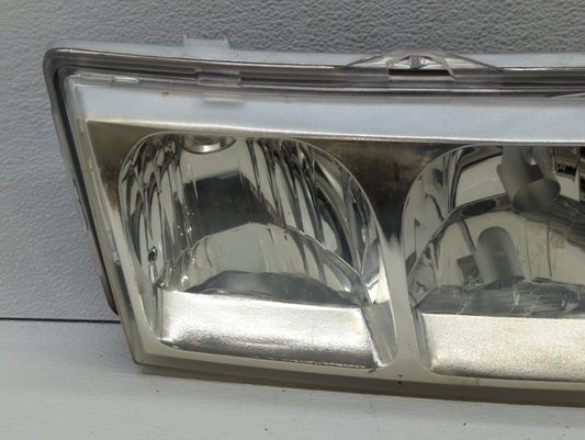 2005-2005 Saturn Vue Driver Left Oem Head Light Headlight Lamp