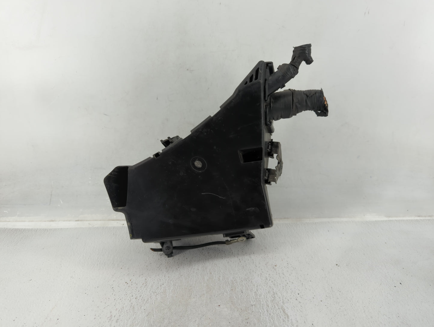 2005 Subaru Legacy Fusebox Fuse Box Panel Relay Module P/N:50129A 82241AG01A Fits OEM Used Auto Parts - Oemusedautoparts1.co