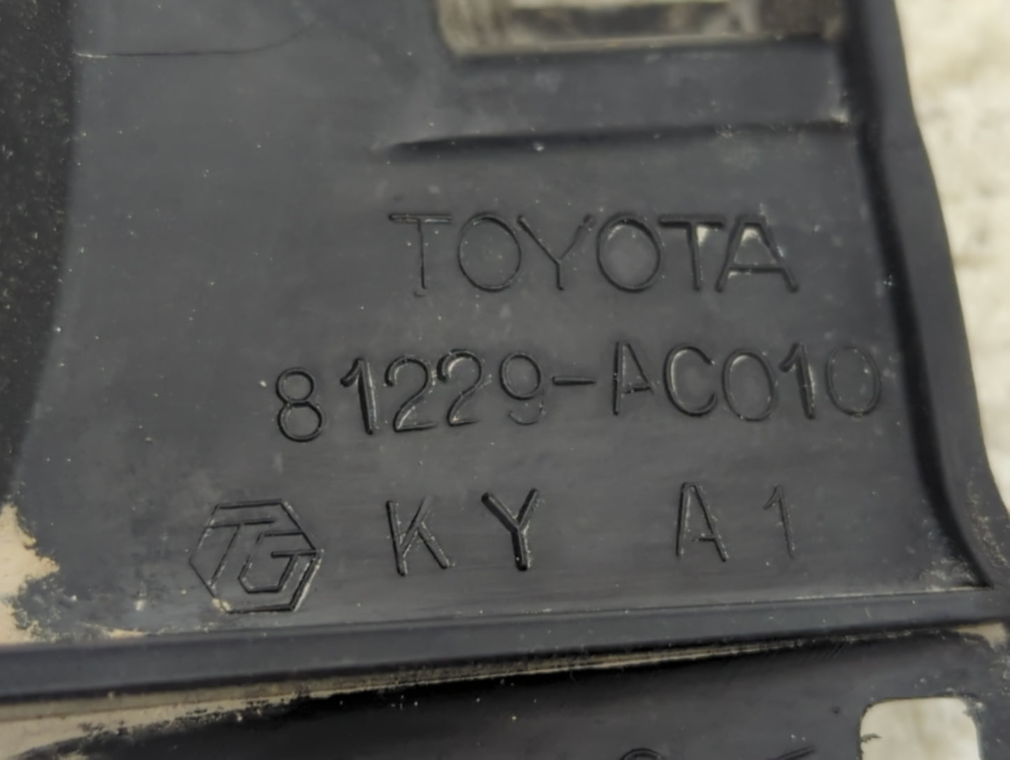 2005-2007 Toyota Avalon Driver Left Oem Front Light Lamp - Oemusedautoparts1.com