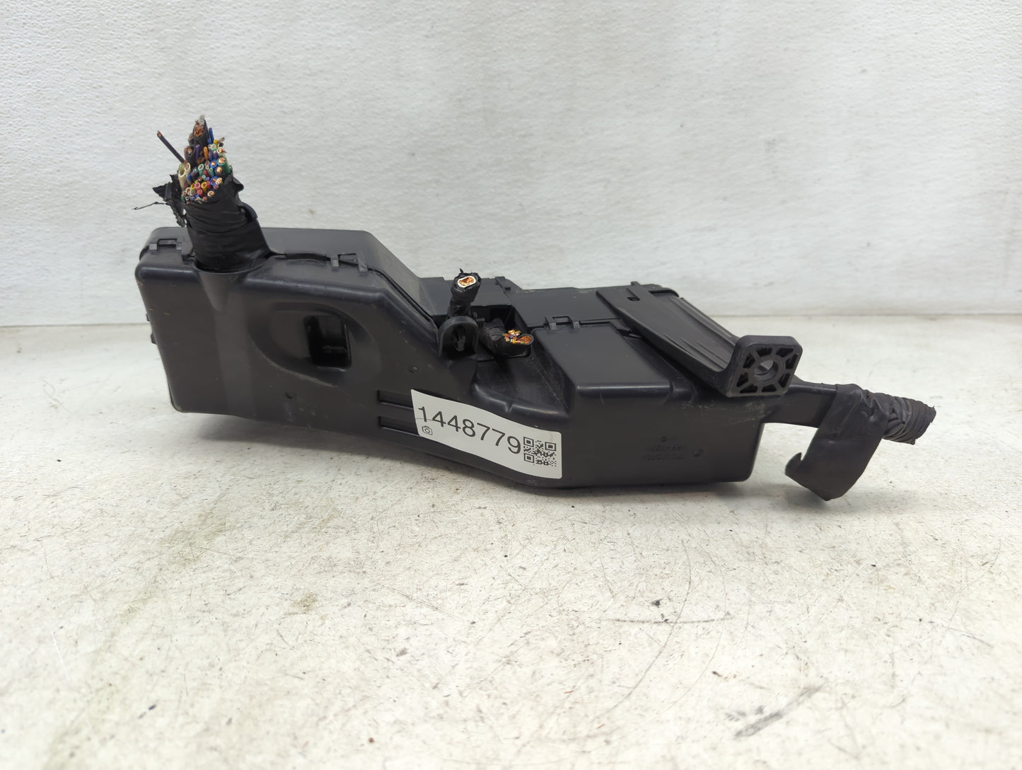 2005-2010 Toyota Avalon Fusebox Fuse Box Panel Relay Module P/N:82620-07050 82620-07040 Fits Fits 2005 2006 2007 2008 2009 2