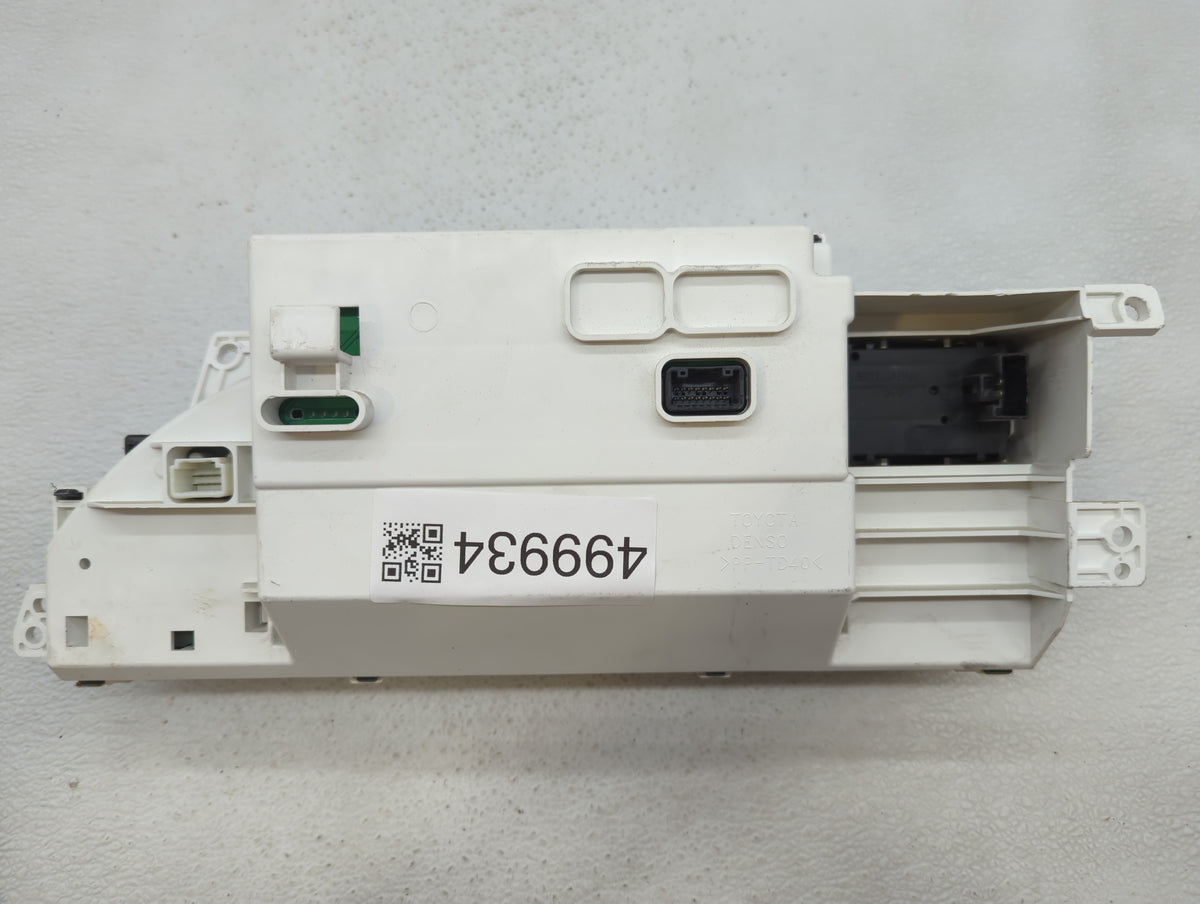 2005-2007 Toyota Avalon Information Radio Display Screen 499934 - Oemusedautoparts1.com