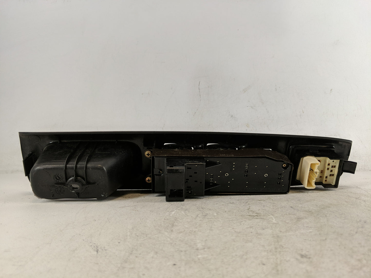 2002-2006 Toyota Camry Master Power Window Switch Replacement Driver Side Left P/N:74232-AA050 Fits OEM Used Auto Parts - Oe