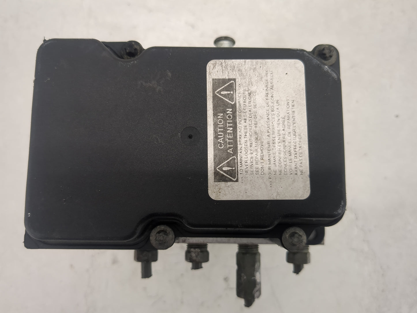 2004-2006 Toyota Camry ABS Pump Control Module Replacement P/N:44510-06080-A 0 265 231 439 01 Fits Fits 2004 2005 2006 2007