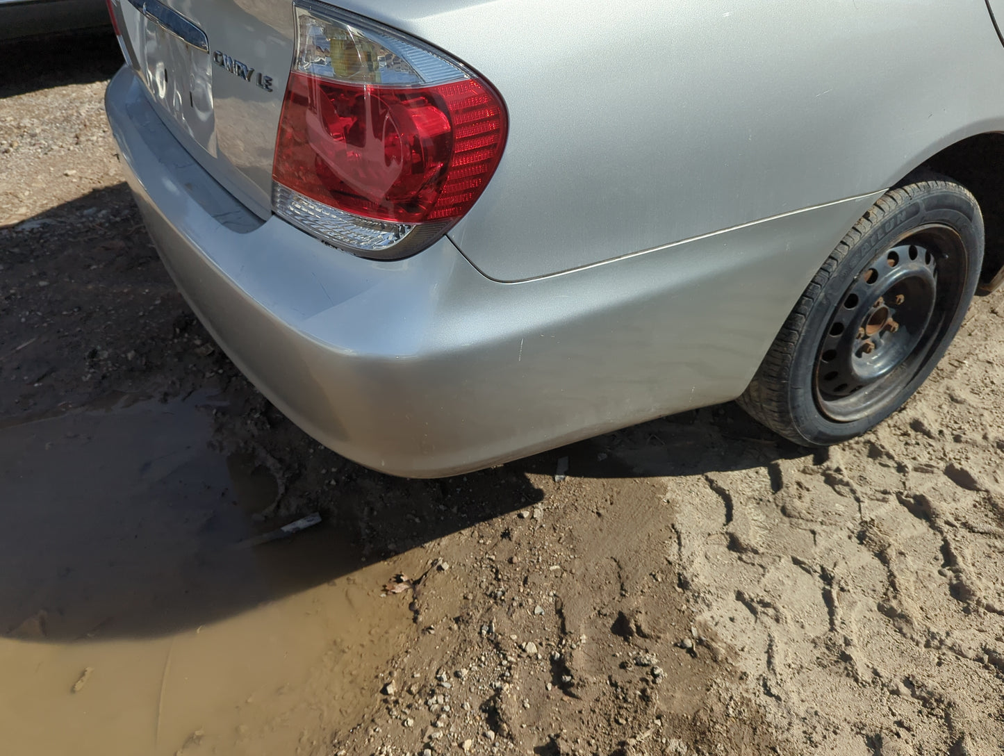 2002-2006 Toyota Camry Rear Bumper Assembly Oem - Oemusedautoparts1.com