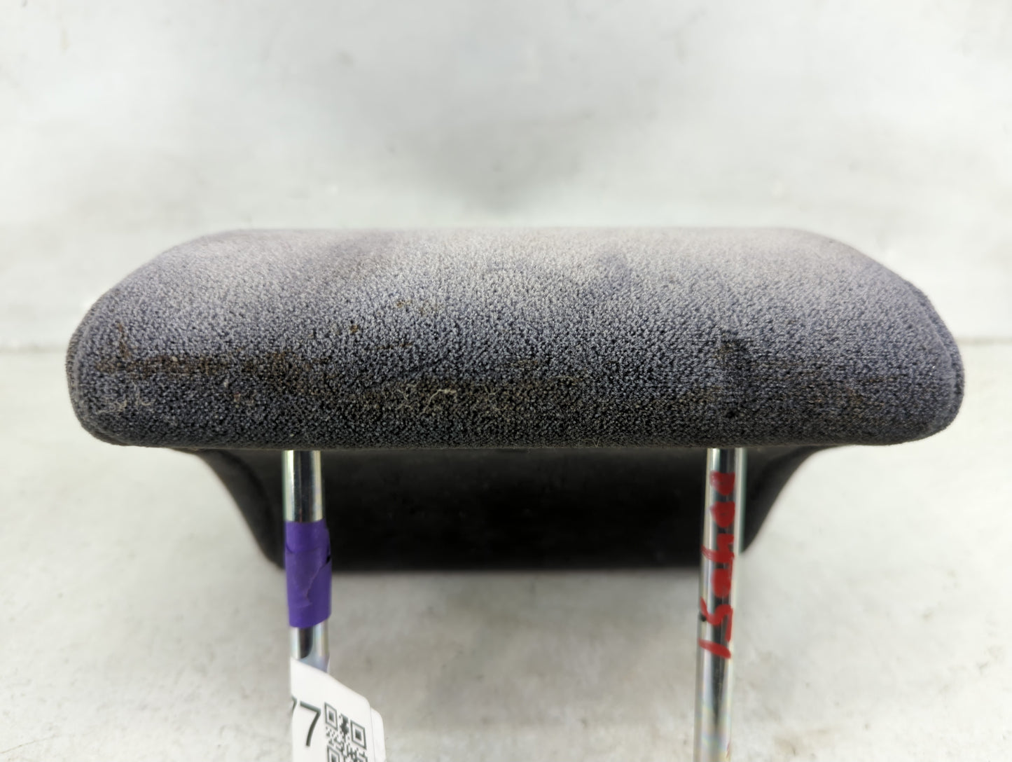 2005-2008 Toyota Corolla Headrest Head Rest Rear Center Seat Fits Fits 2005 2006 2007 2008 OEM Used Auto Parts - Oemusedauto