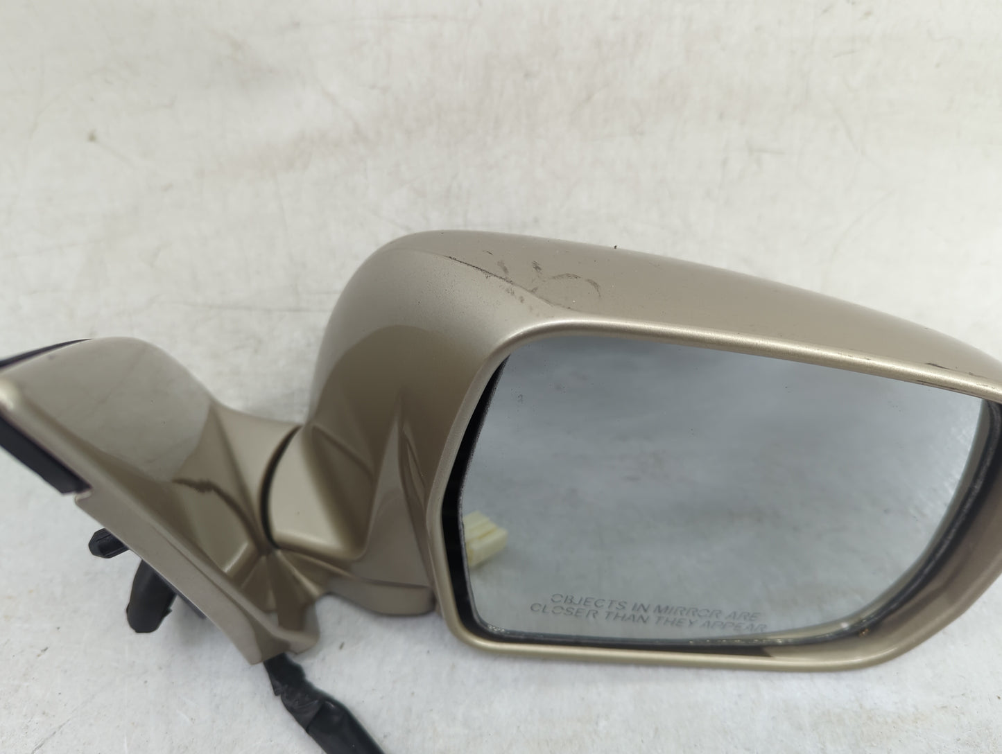 2001-2007 Toyota Highlander Passenger Side View Mirror - Right Door Mirror OEM Used - Oemusedautoparts1.com