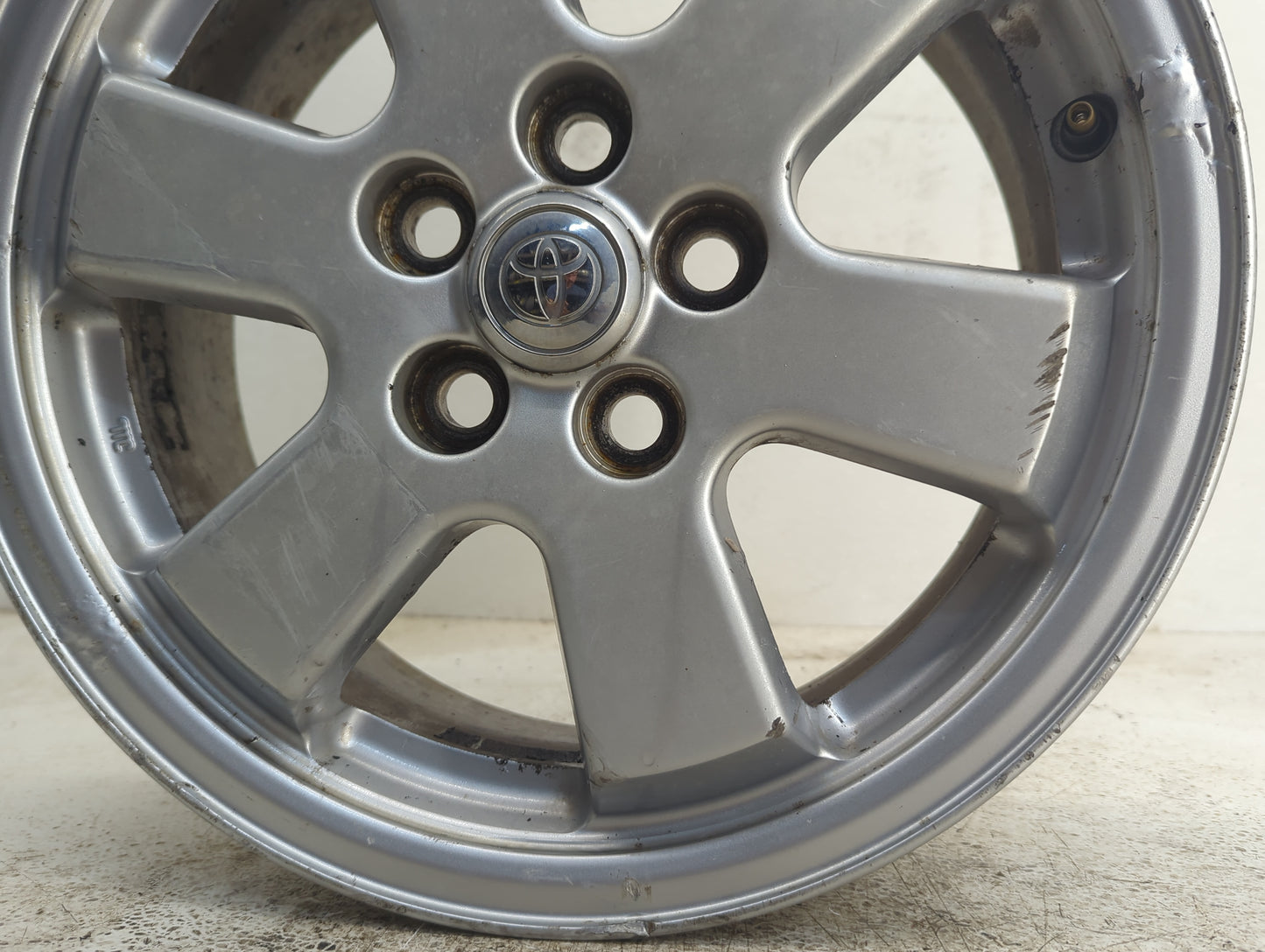 2004-2009 Toyota Prius Oem Wheel Rim - Oemusedautoparts1.com
