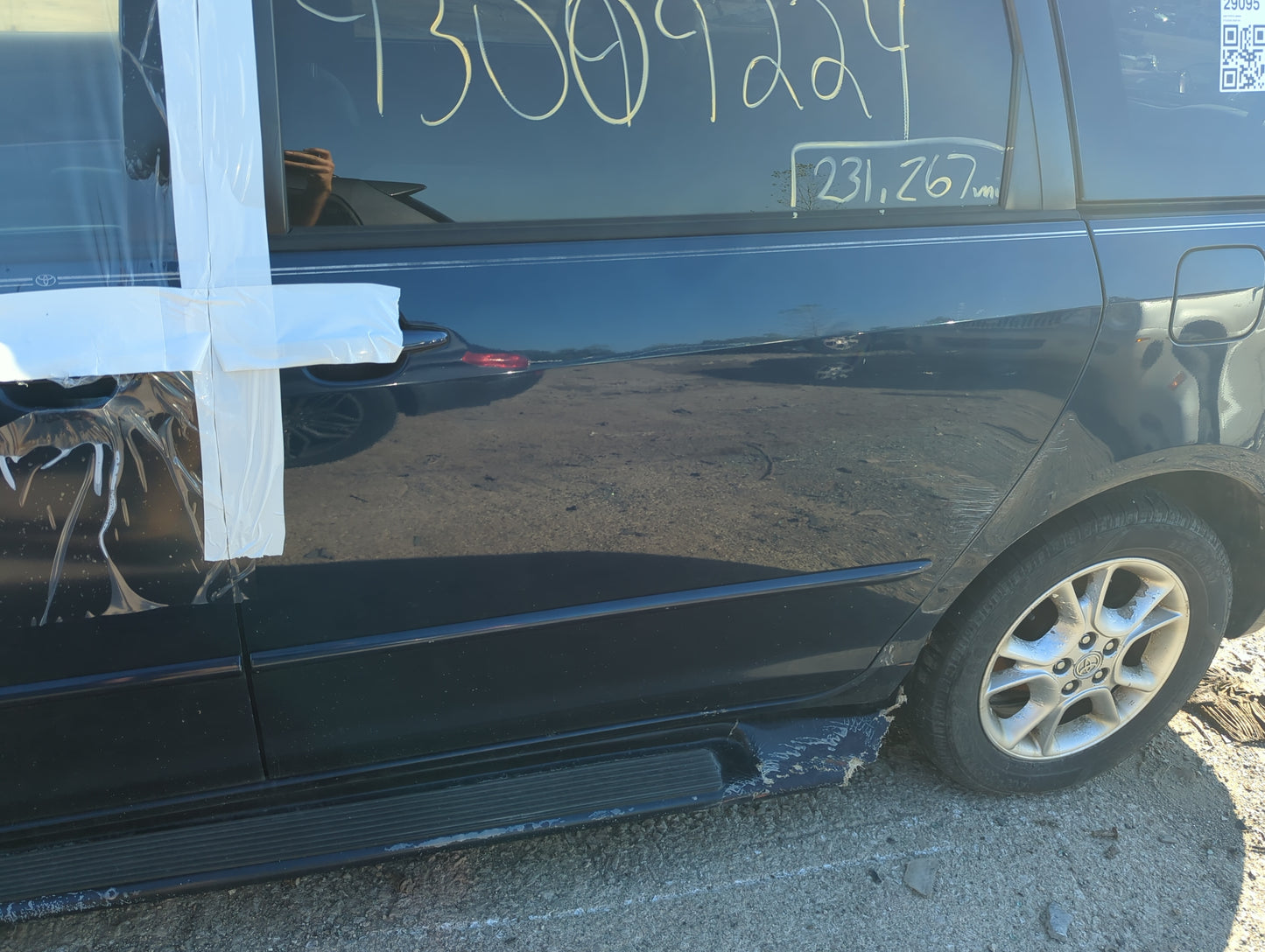 2004-2010 Toyota Sienna Driver Rear Door Oem - Oemusedautoparts1.com