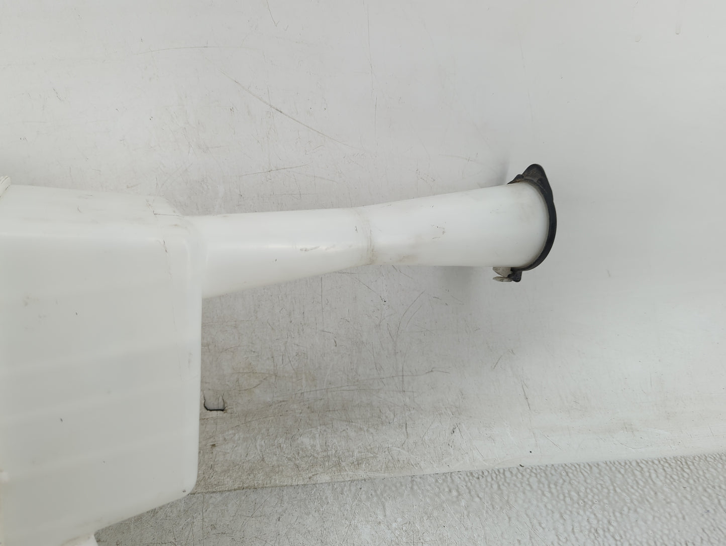 2004-2020 Toyota Sienna Windshield Washer Fluid Reservoir Bottle Oem - Oemusedautoparts1.com