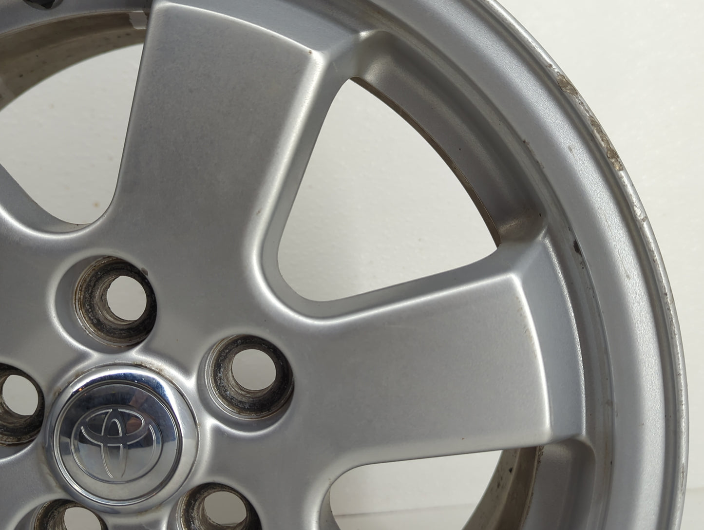 Toyota Prius Prius Oem Wheel Rim 811323 - Oemusedautoparts1.com