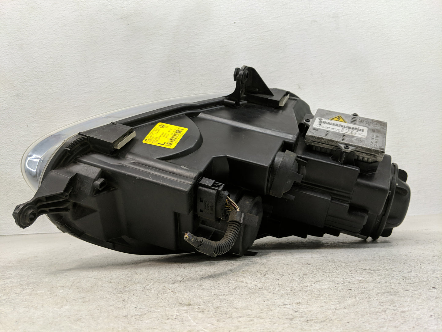 2002-2007 Volkswagen Golf Driver Left Oem Head Light Headlight Lamp - Oemusedautoparts1.com