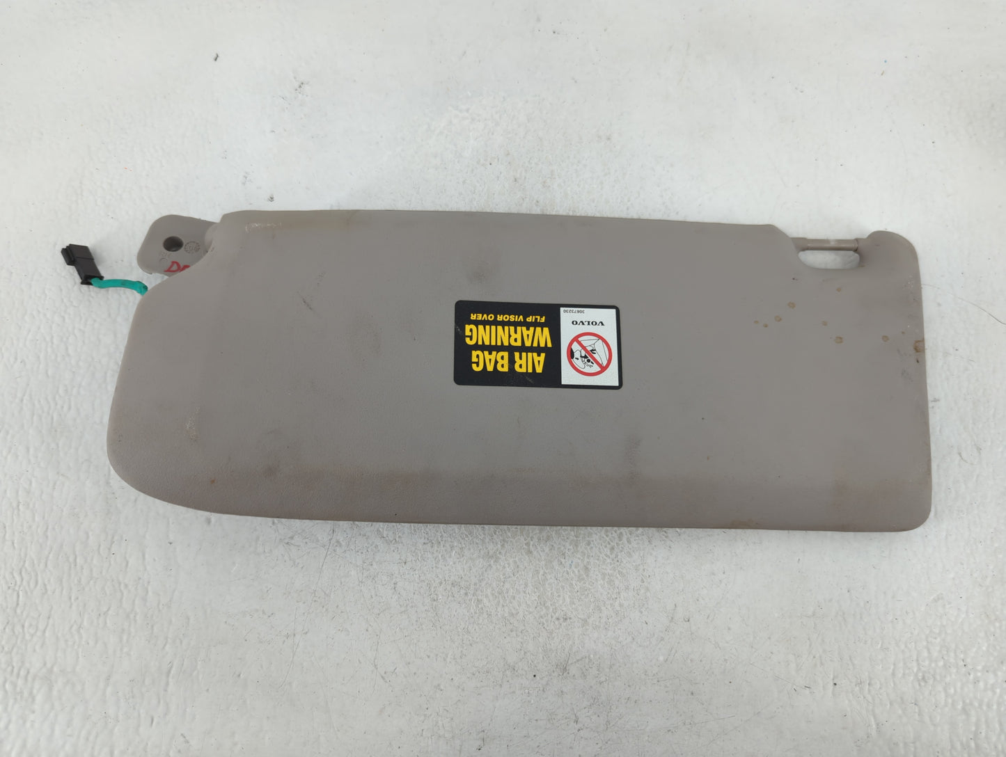 2004-2006 Volvo S40 Sun Visor Shade Replacement Passenger Right Mirror Fits Fits 2004 2005 2006 OEM Used Auto Parts - Oemuse