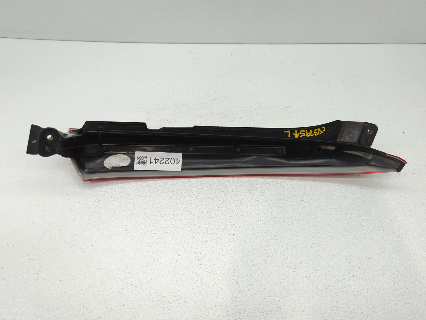 2003-2006 Volvo Xc90 Tail Light Assembly Driver Left OEM P/N:9483771 30678220 Fits Fits 2003 2004 2005 2006 OEM Used Auto Pa