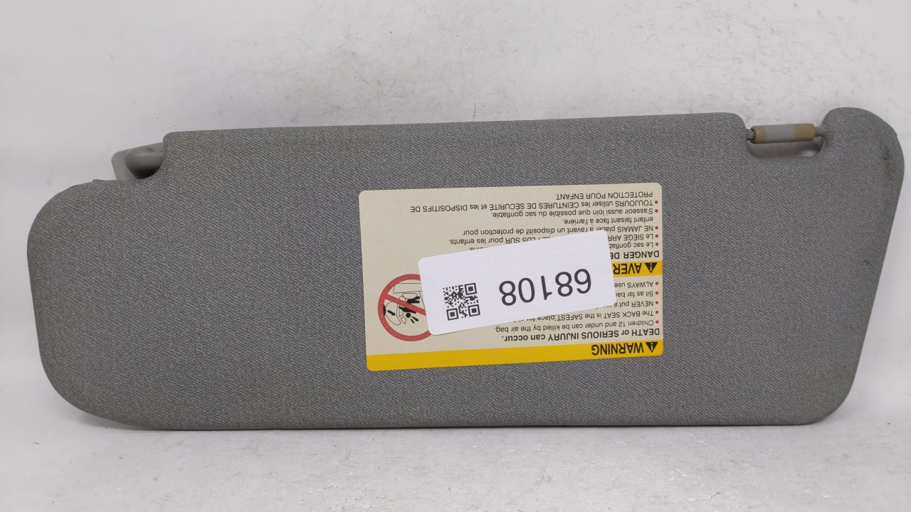 2005 Chevrolet Aveo Sun Visor Shade Replacement Passenger Right Mirror Fits OEM Used Auto Parts - Oemusedautoparts1.com