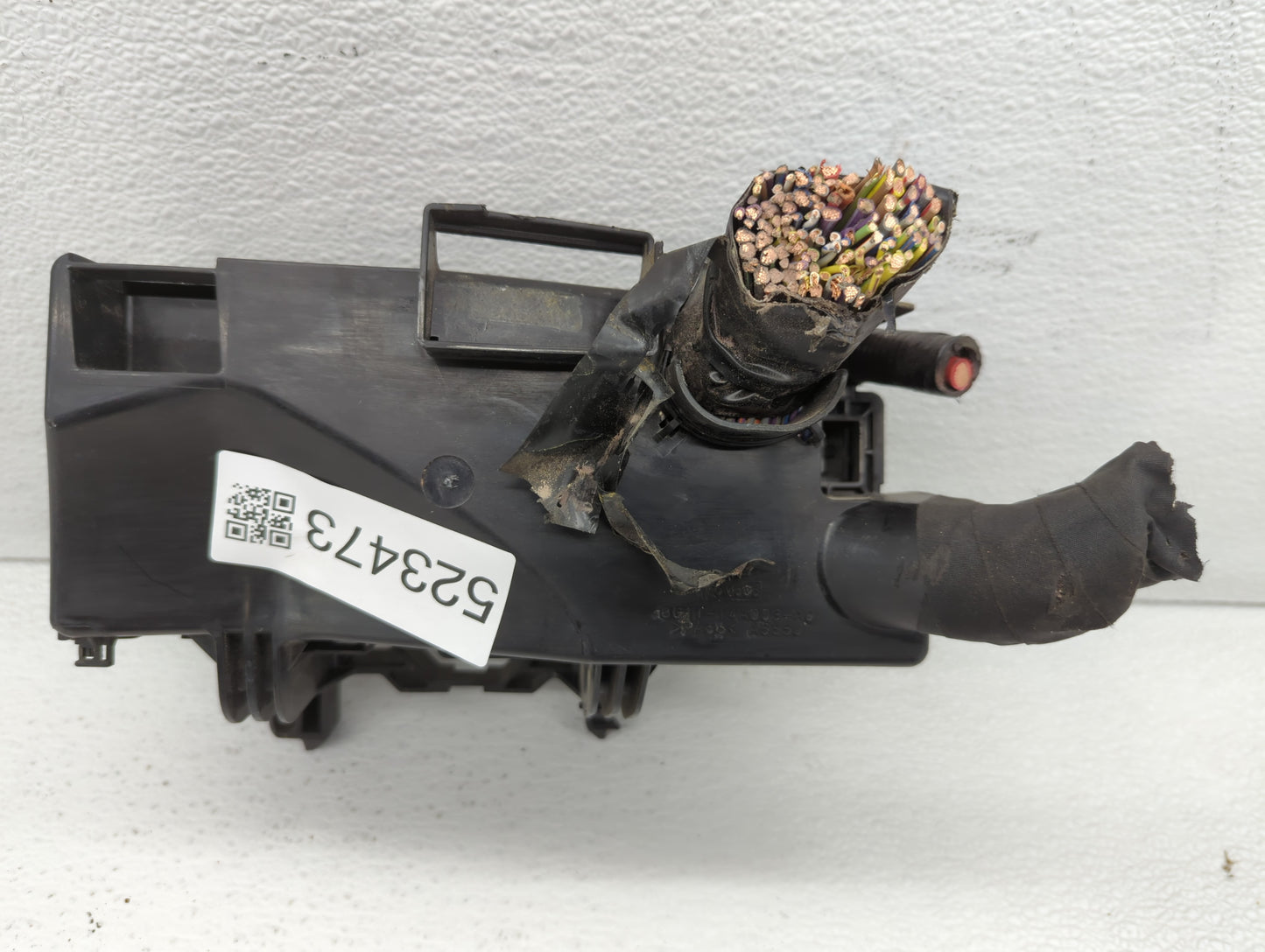 2000-2009 Audi A4 Fusebox Fuse Box Panel Relay Module P/N:8G1T-14A003-AC Fits OEM Used Auto Parts - Oemusedautoparts1.com